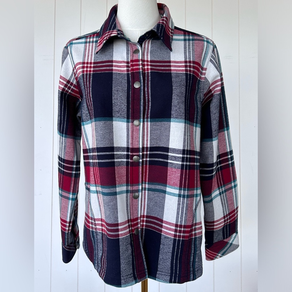 Orvis Brand Women’s Shacket Full Snap Front Plaid Size Medium‎